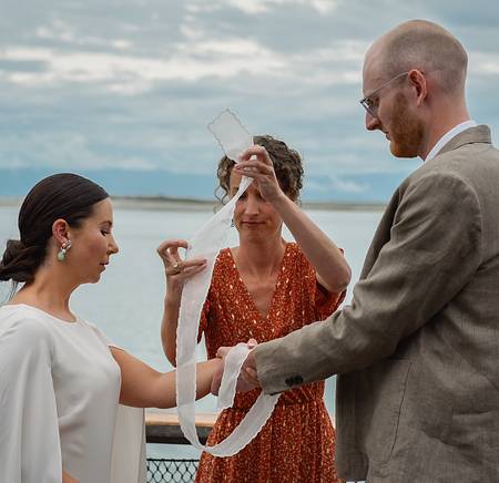 Nelson Wedding Celebrants & MCs: Lucy Morrison Celebrant