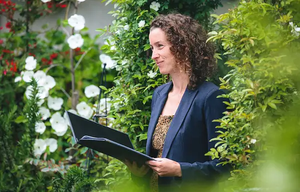 Nelson Wedding Celebrants & MCs: Lucy Morrison Celebrant